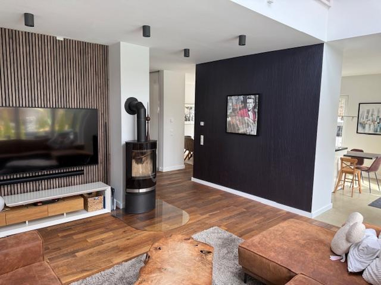 Property thumbnail 3