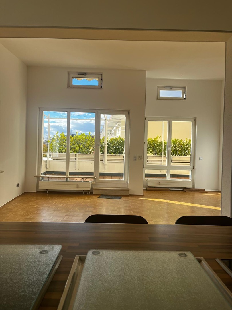 Property thumbnail 7