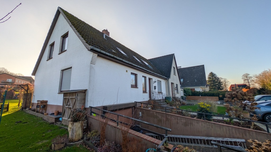 Immobilie in Fahrdorf - Attraktives Doppelhausensemble in Fahrdorf nahe der Schlei Ideal für Kapitalanleger und Eigennutzer! - Bild 1