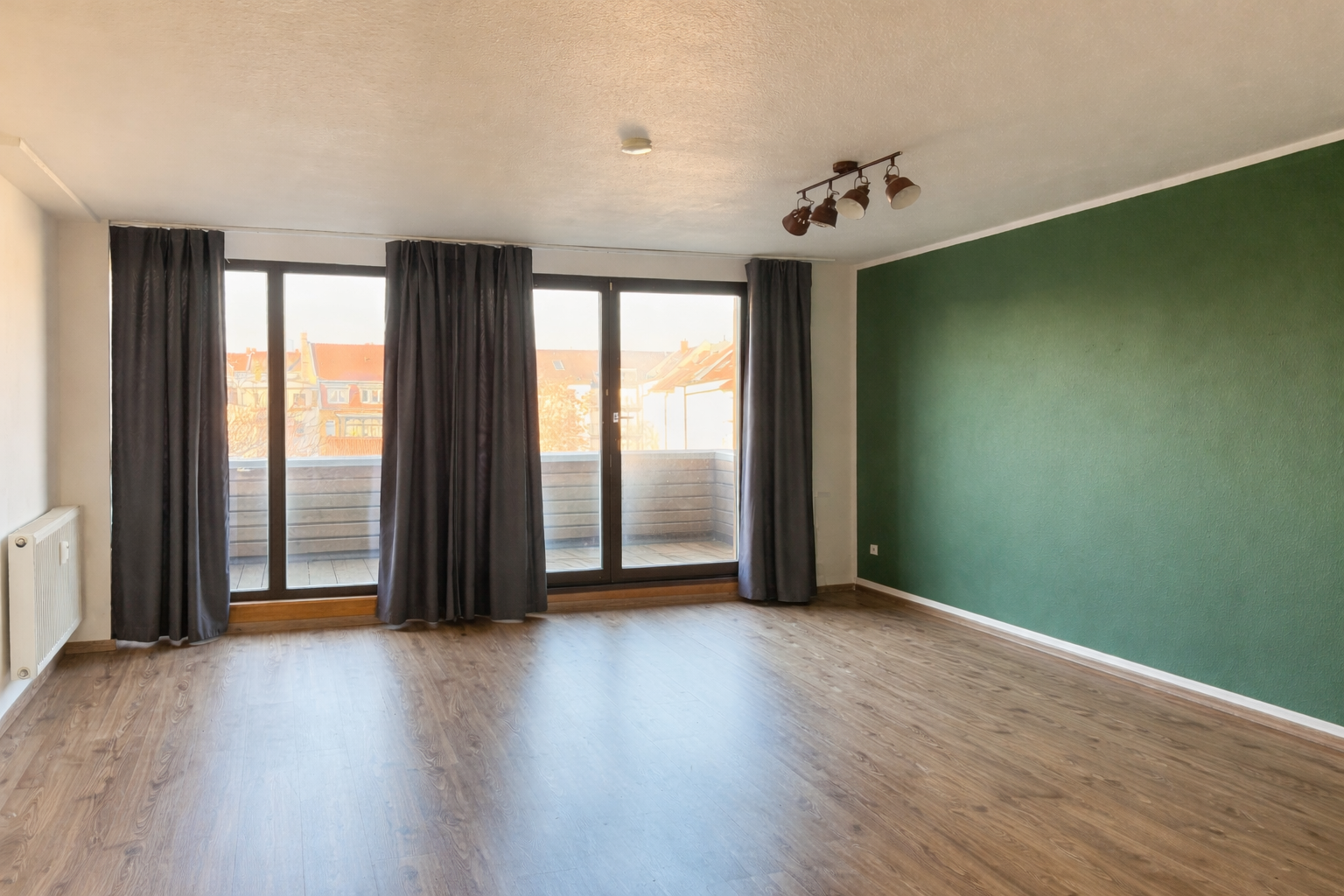 Property thumbnail 2