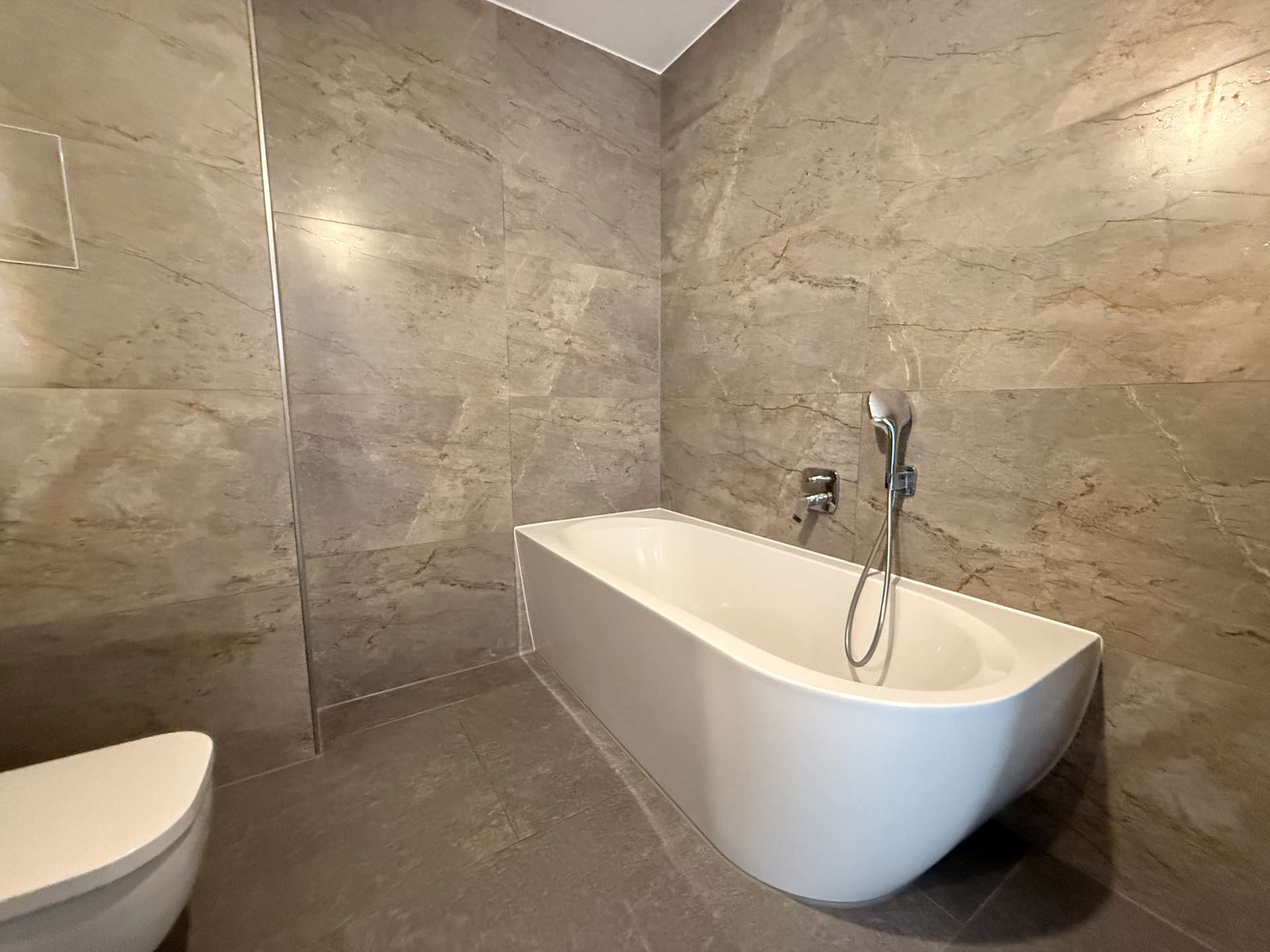 Property thumbnail 23