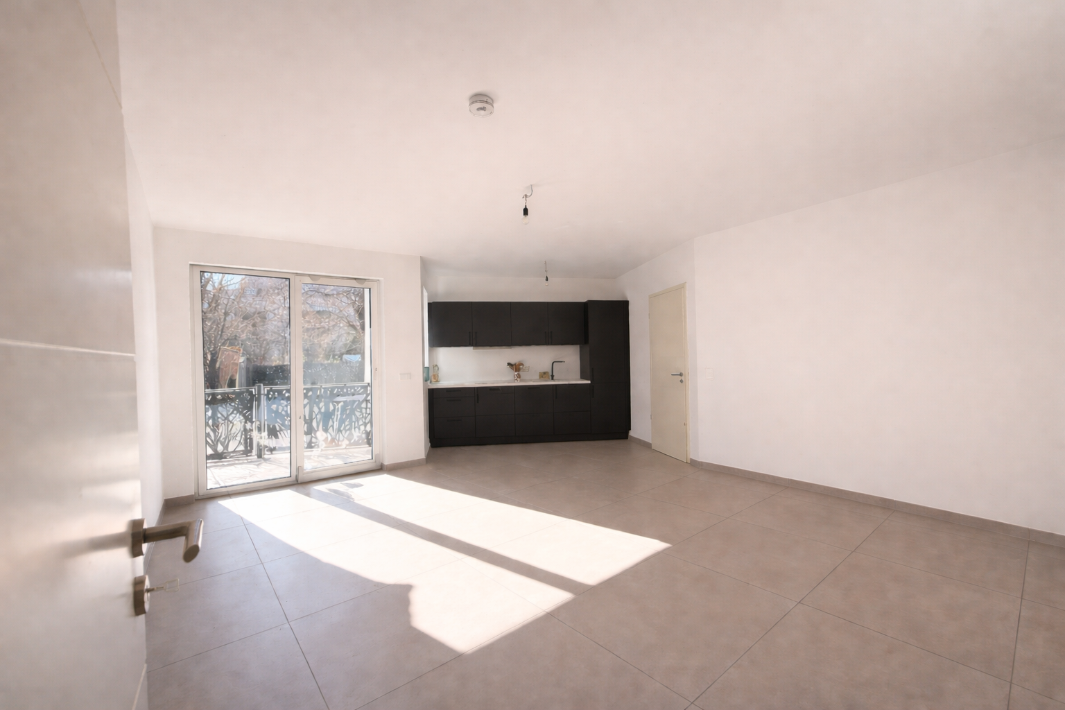 Property thumbnail 7