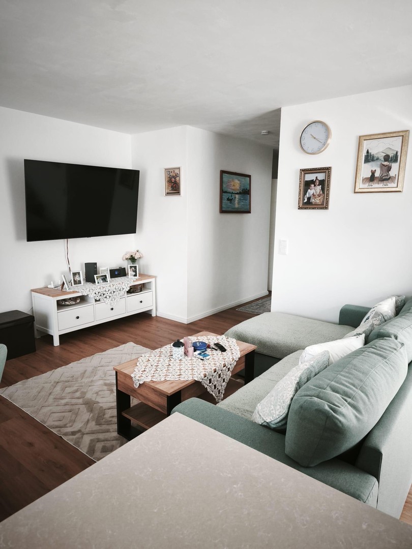 Property thumbnail 3