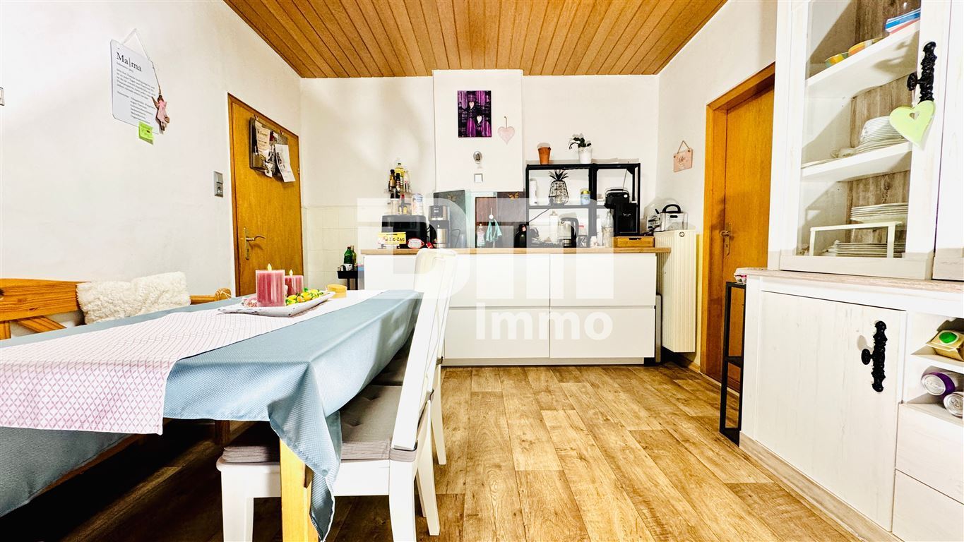 Modernisierte DHH mit Anbauten + Garagen in Traumlage mit Wintergarten, Terrasse und Garten – Kaufungen , Hess – Vorschaubild 8