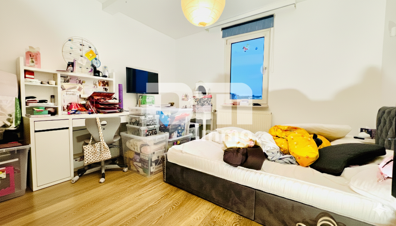 Modernisierte DHH mit Anbauten + Garagen in Traumlage mit Wintergarten, Terrasse und Garten – Kaufungen , Hess – Vorschaubild 22
