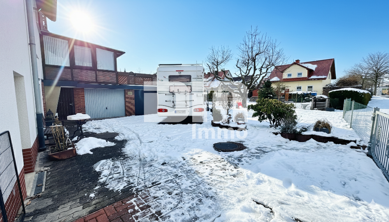 Modernisierte DHH mit Anbauten + Garagen in Traumlage mit Wintergarten, Terrasse und Garten – Kaufungen , Hess – Vorschaubild 30