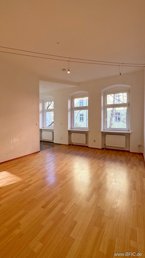 Property thumbnail 10