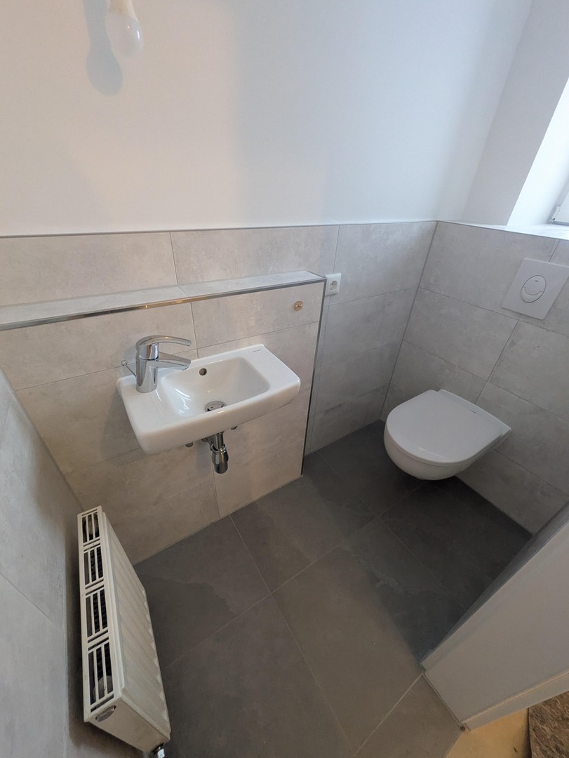 Property thumbnail 6