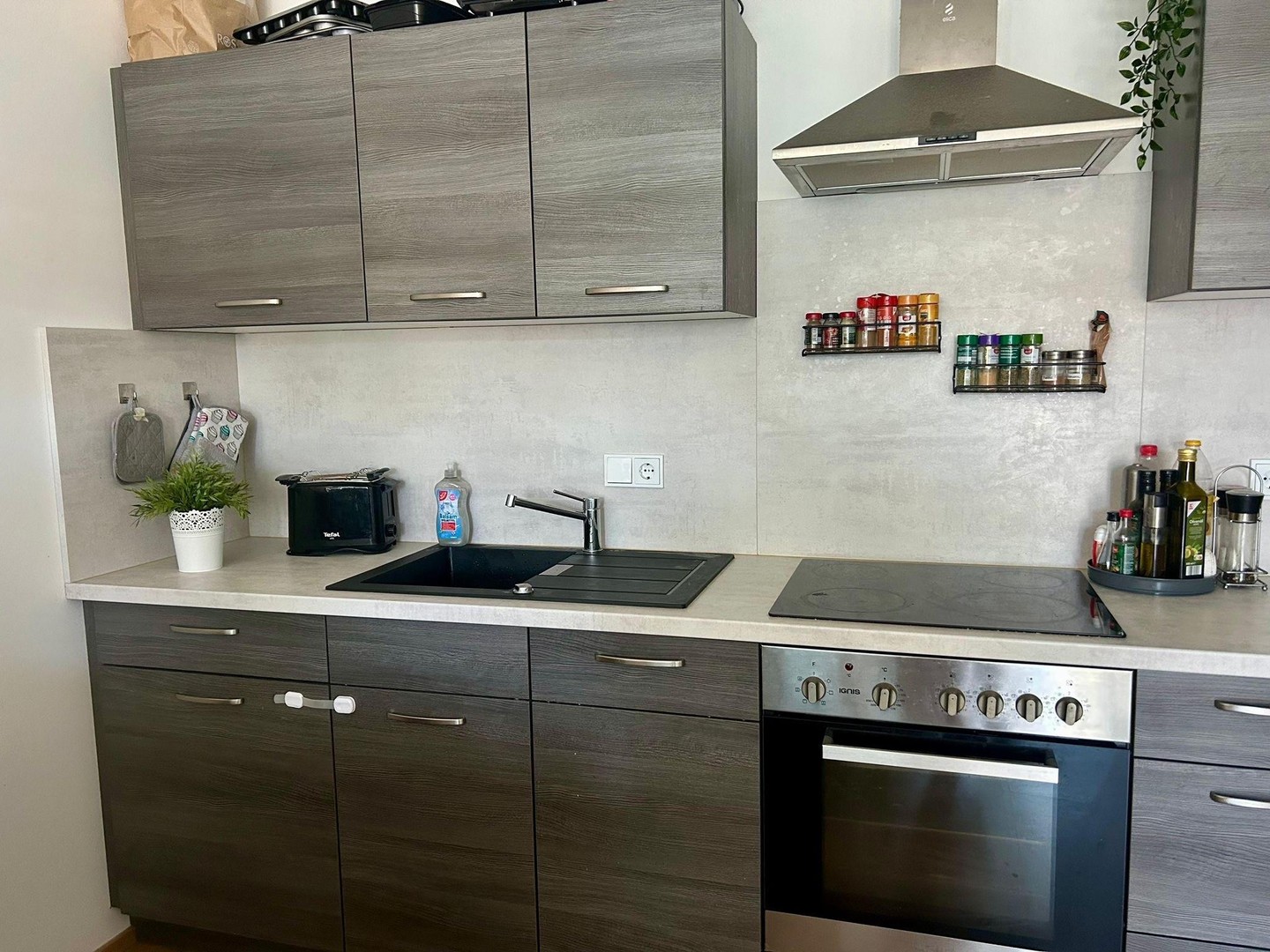 Property thumbnail 11