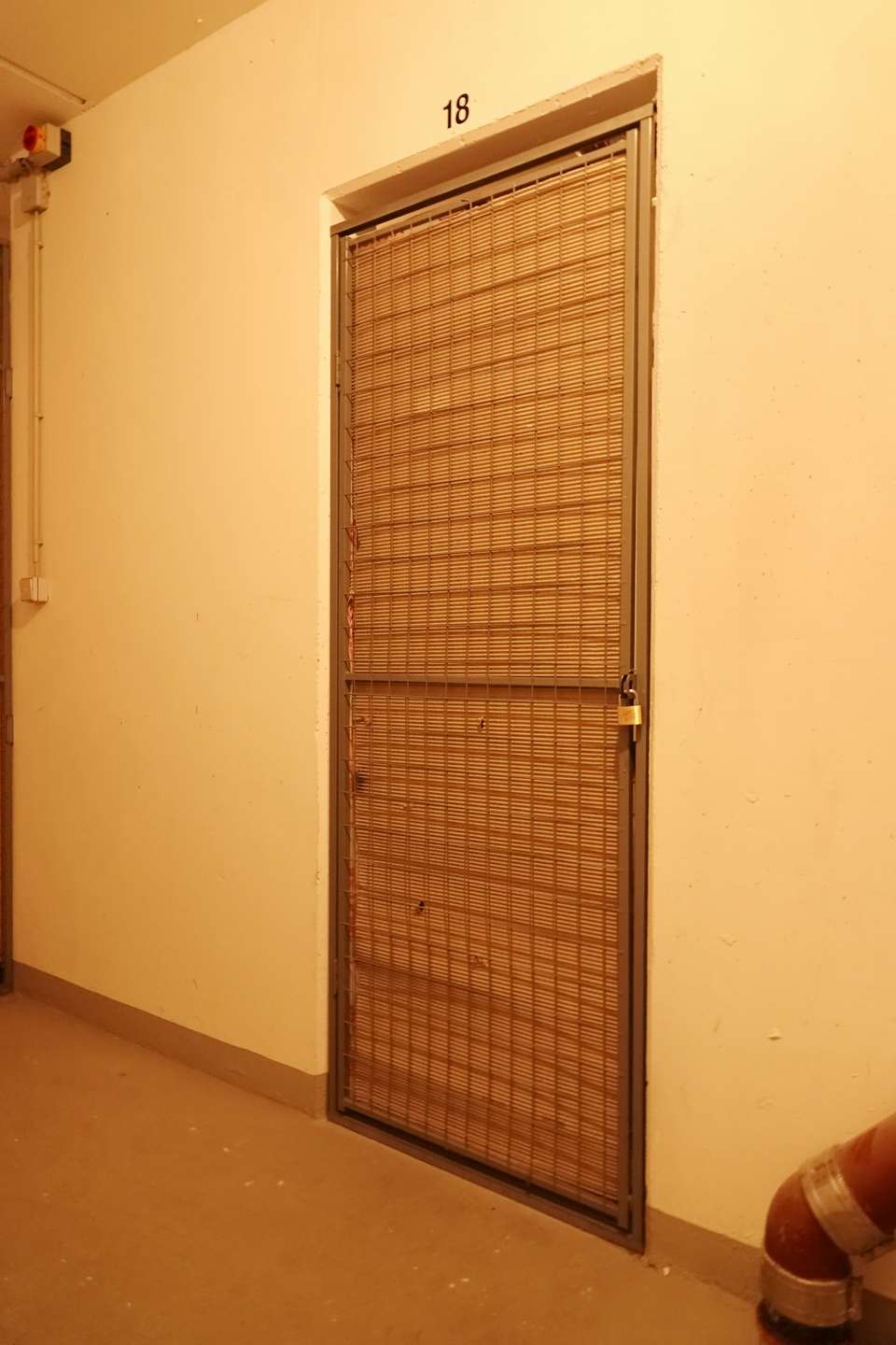 Property thumbnail 12