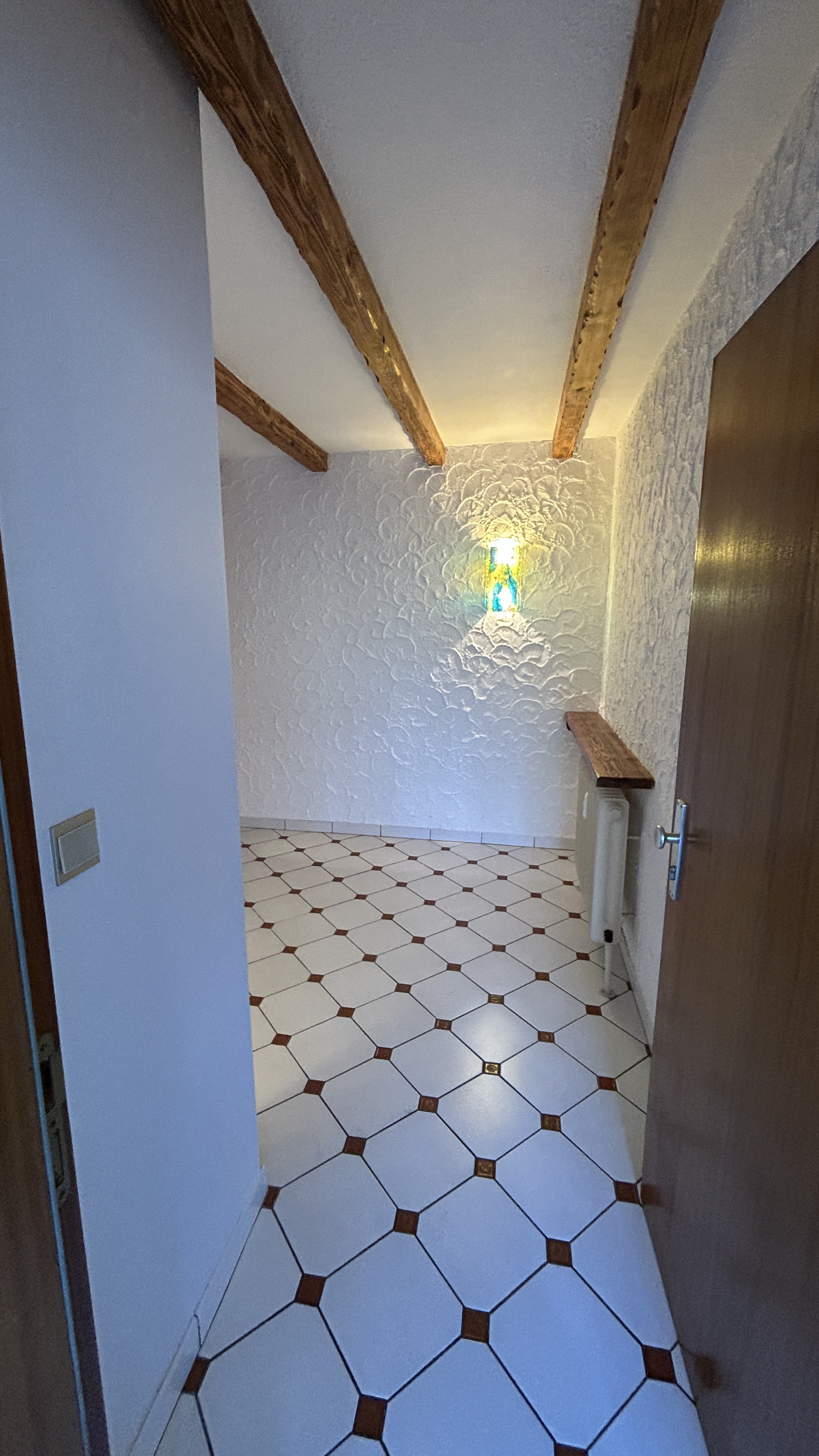 Immobilie in Schwaigern - 4,5-Zi.-Wohnung Schwaigern - Bild 2