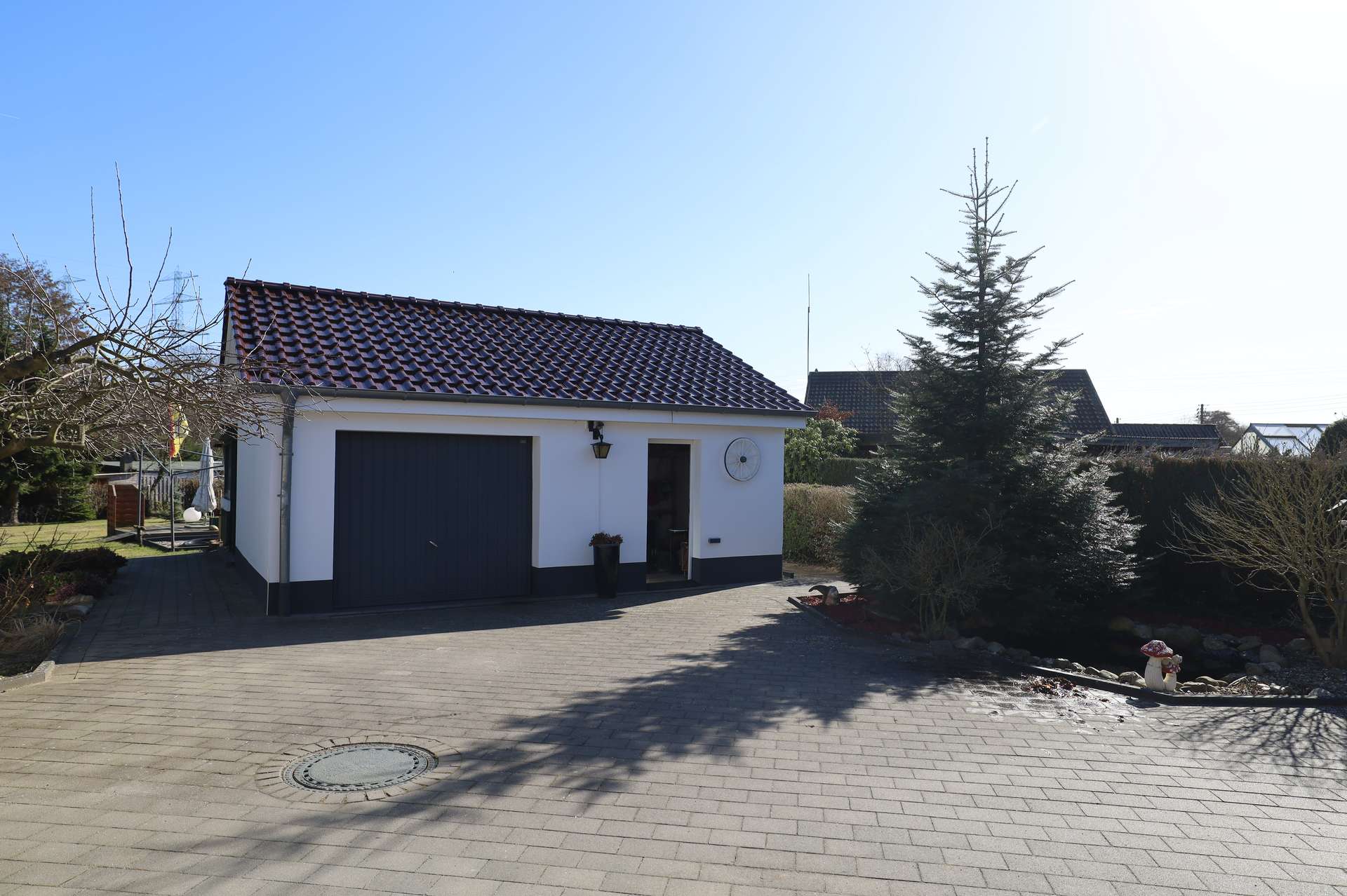 Property thumbnail 7