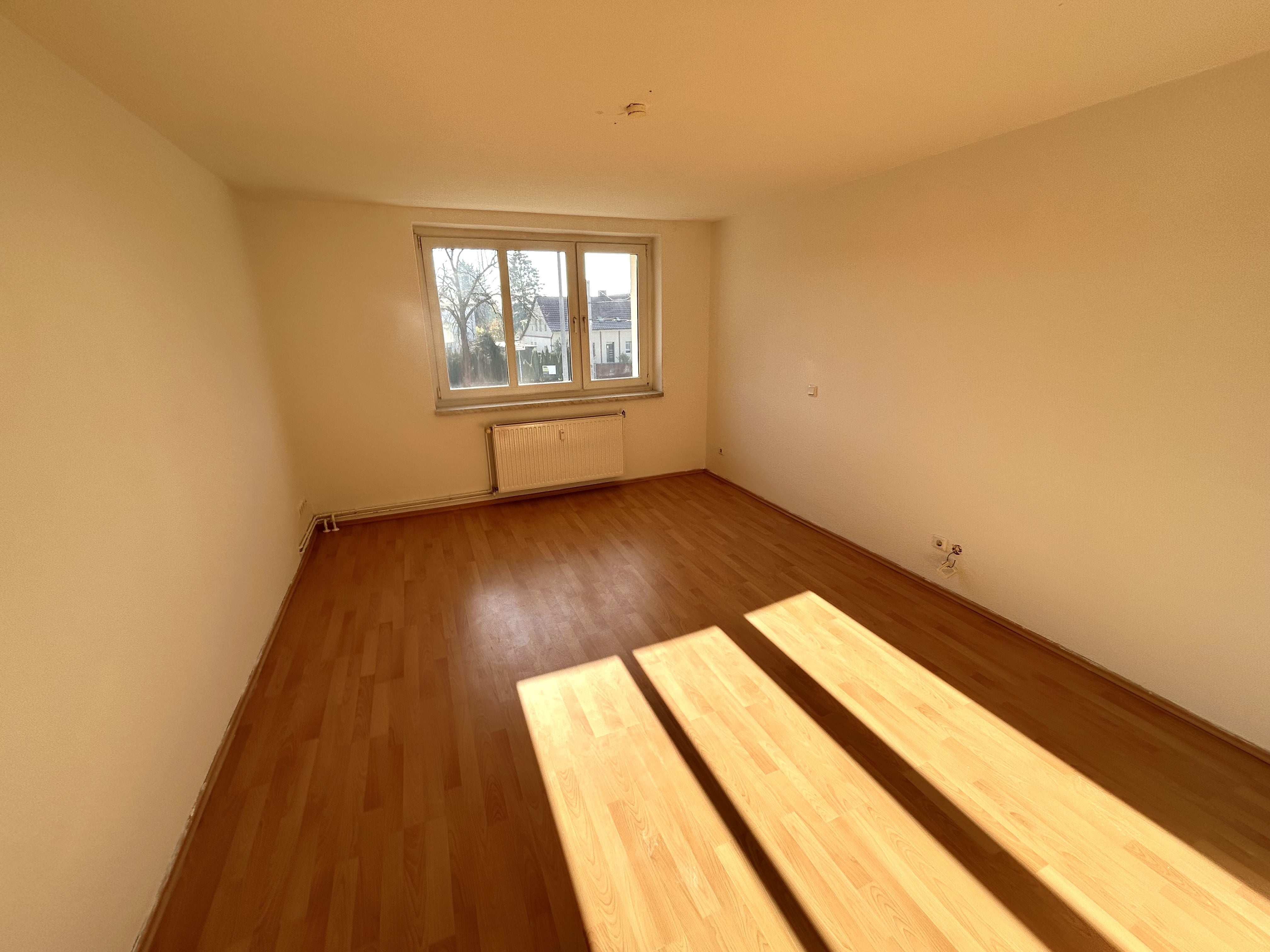 Charmante 3-Raum-Wohnung in Stadtfeld West – Magdeburg – Vorschaubild 2