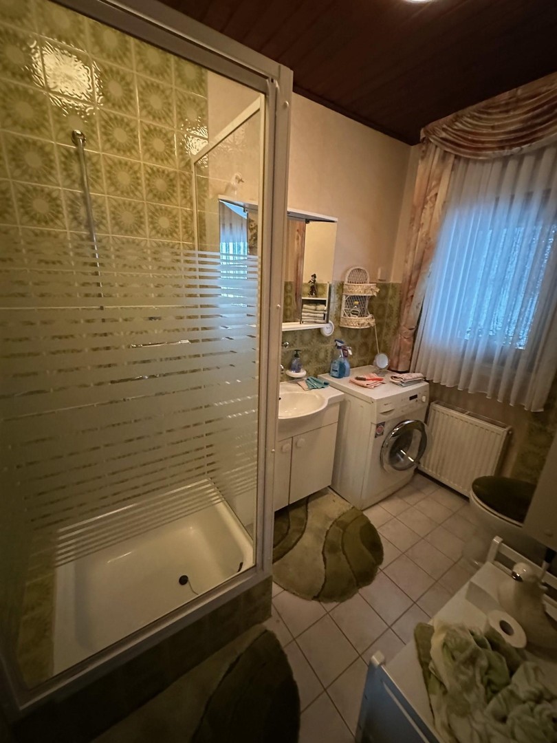 Property thumbnail 16