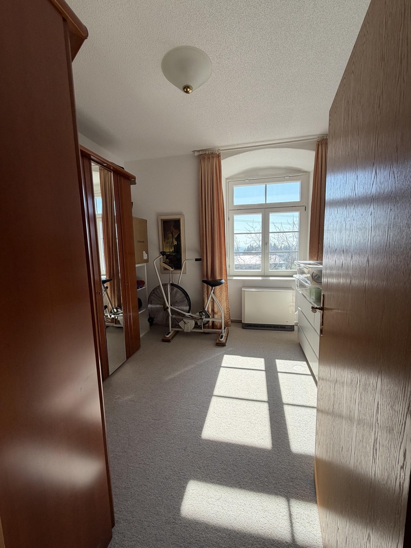 Property thumbnail 12