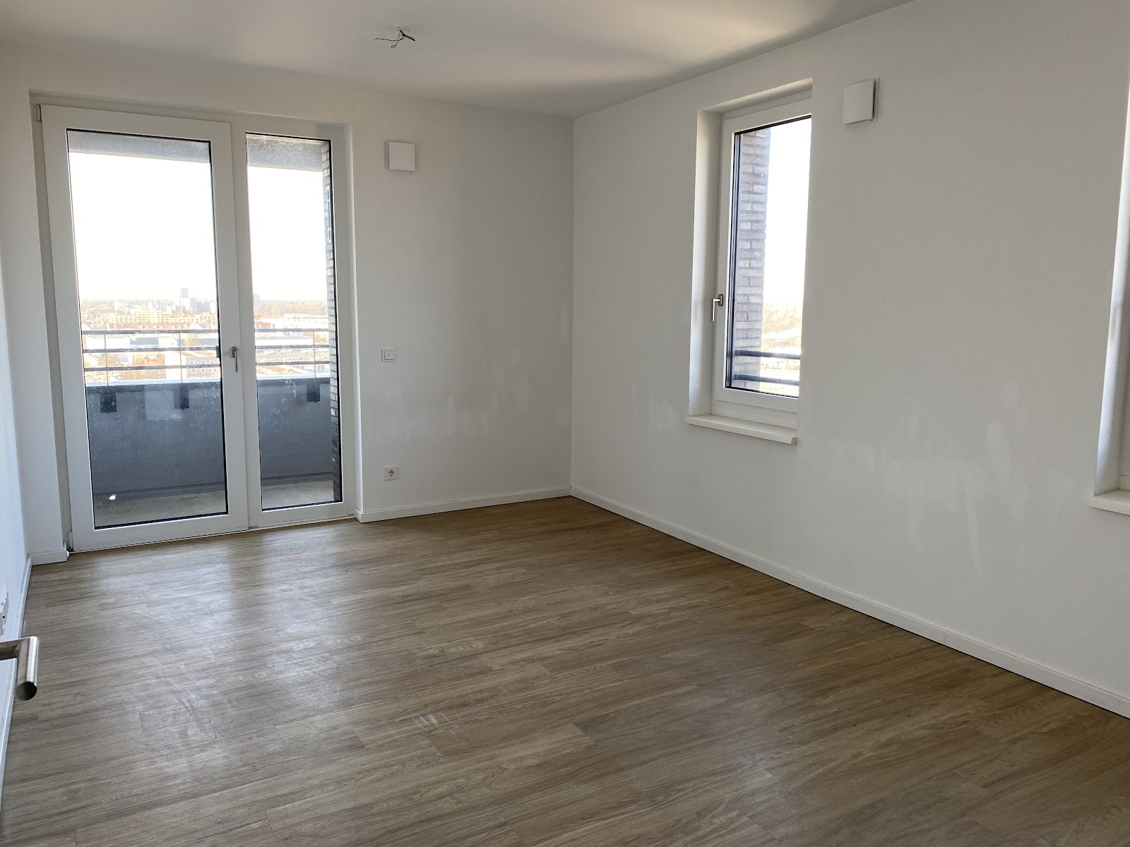 Property thumbnail 3