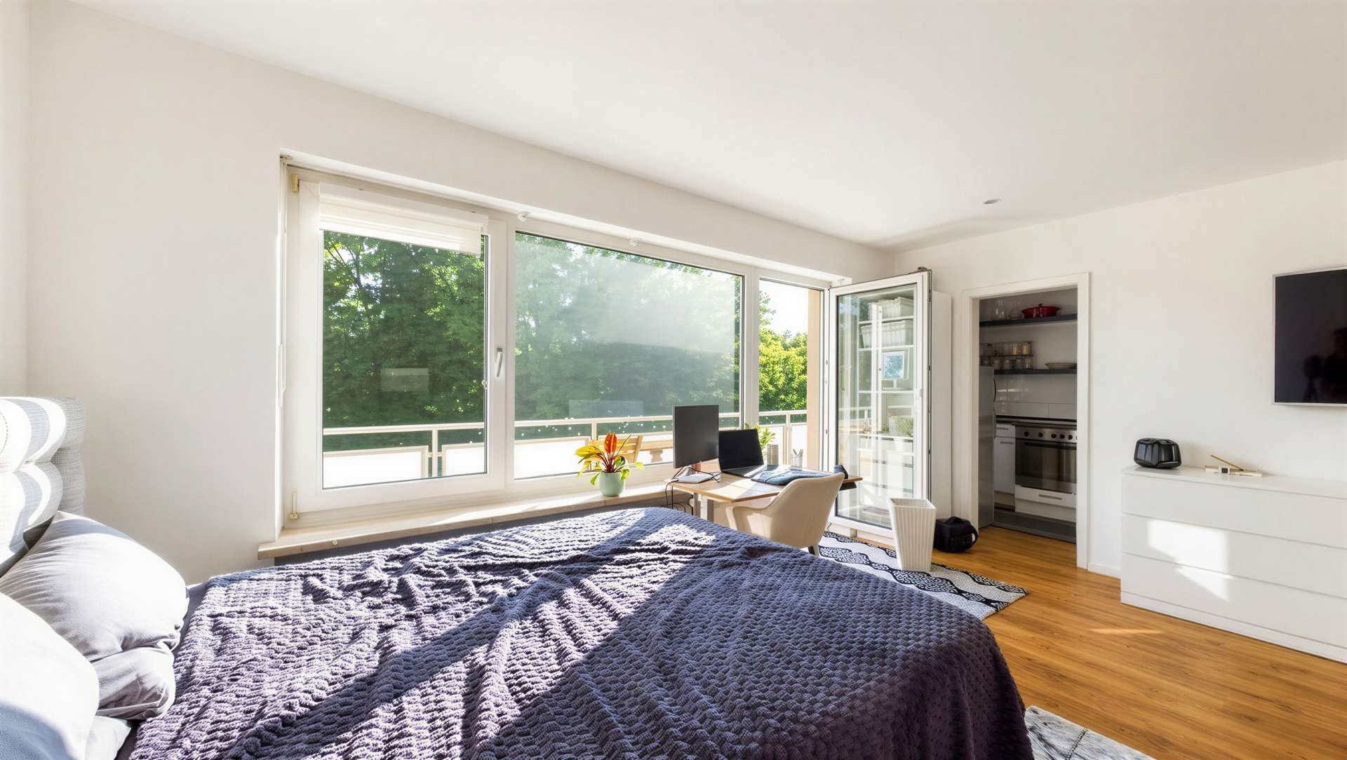 HEGERICH: Erbpacht: Vermietete 1-Zimmer-Wohnung in München-Pasing