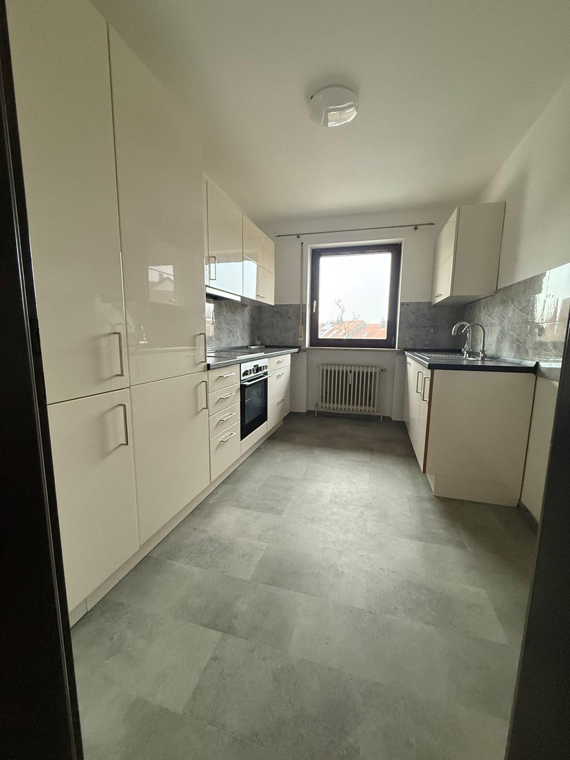 Property thumbnail 12