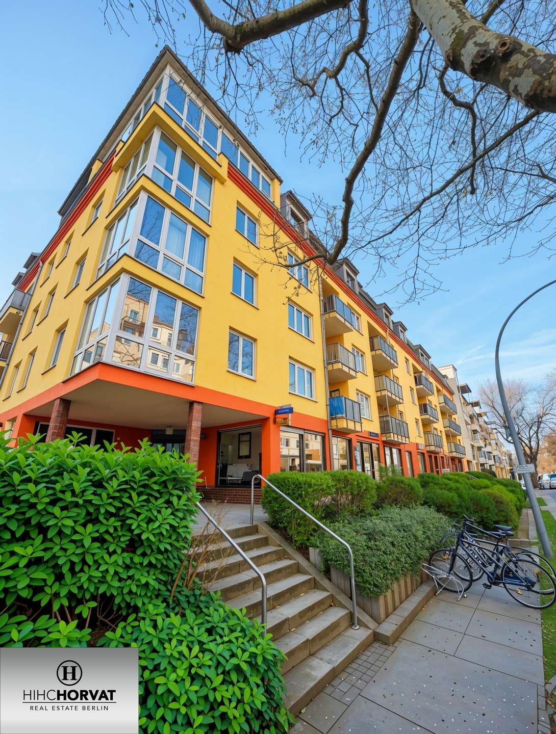 VERMIETETE 3,5-ZI.-EIGENTUMSWOHNUNG MIT LIFT & BLK IN BERLIN-PANKOW / ROSENTHAL–SOLIDE KAPITALANLAGE