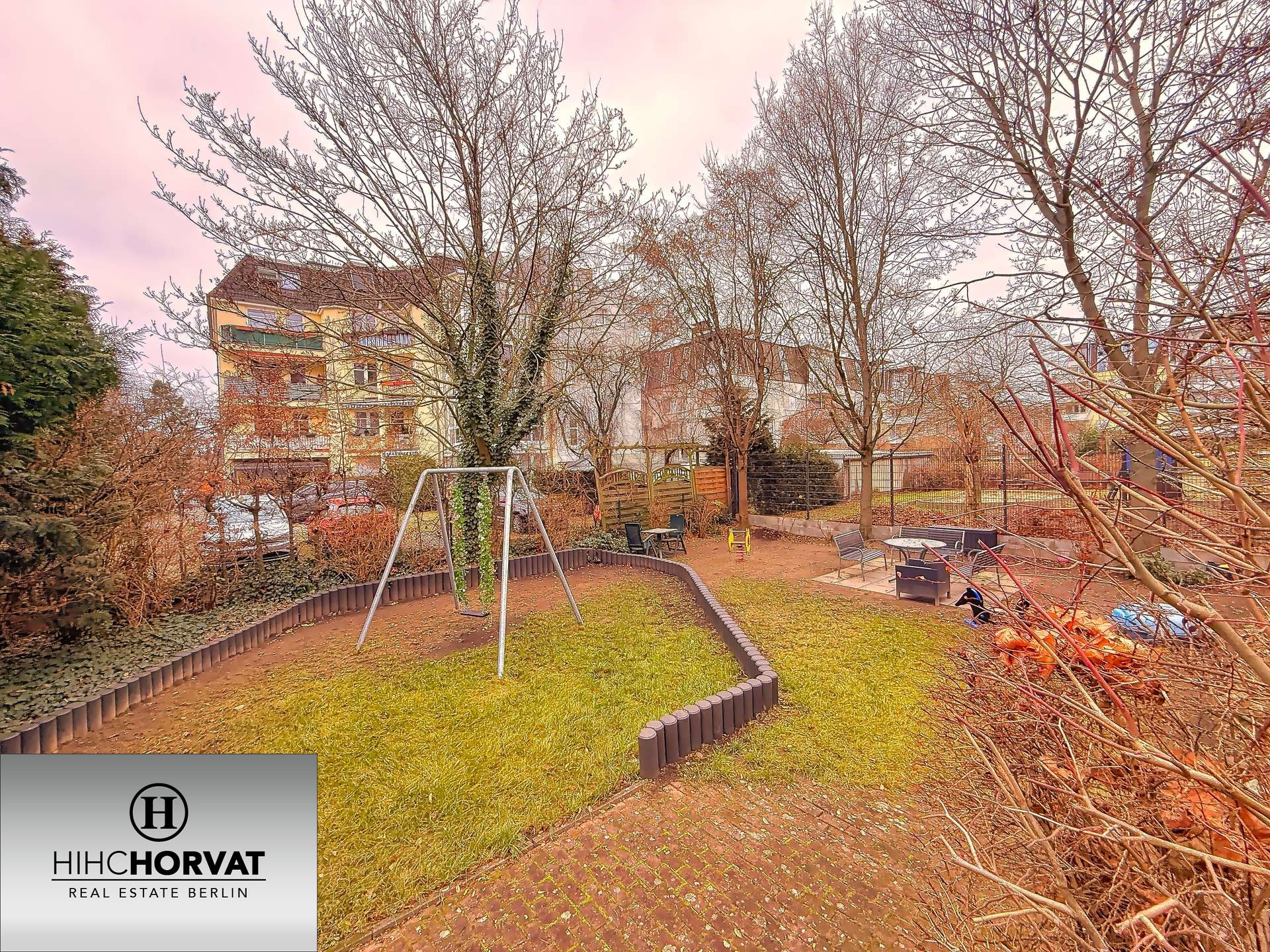 Property thumbnail 12