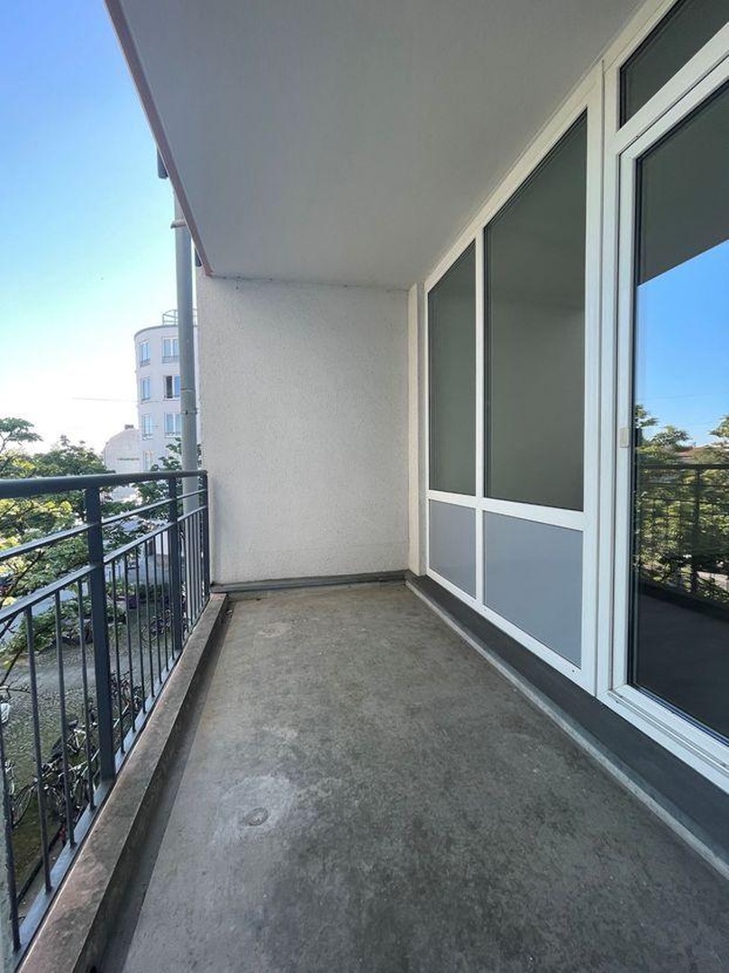 Property thumbnail 8