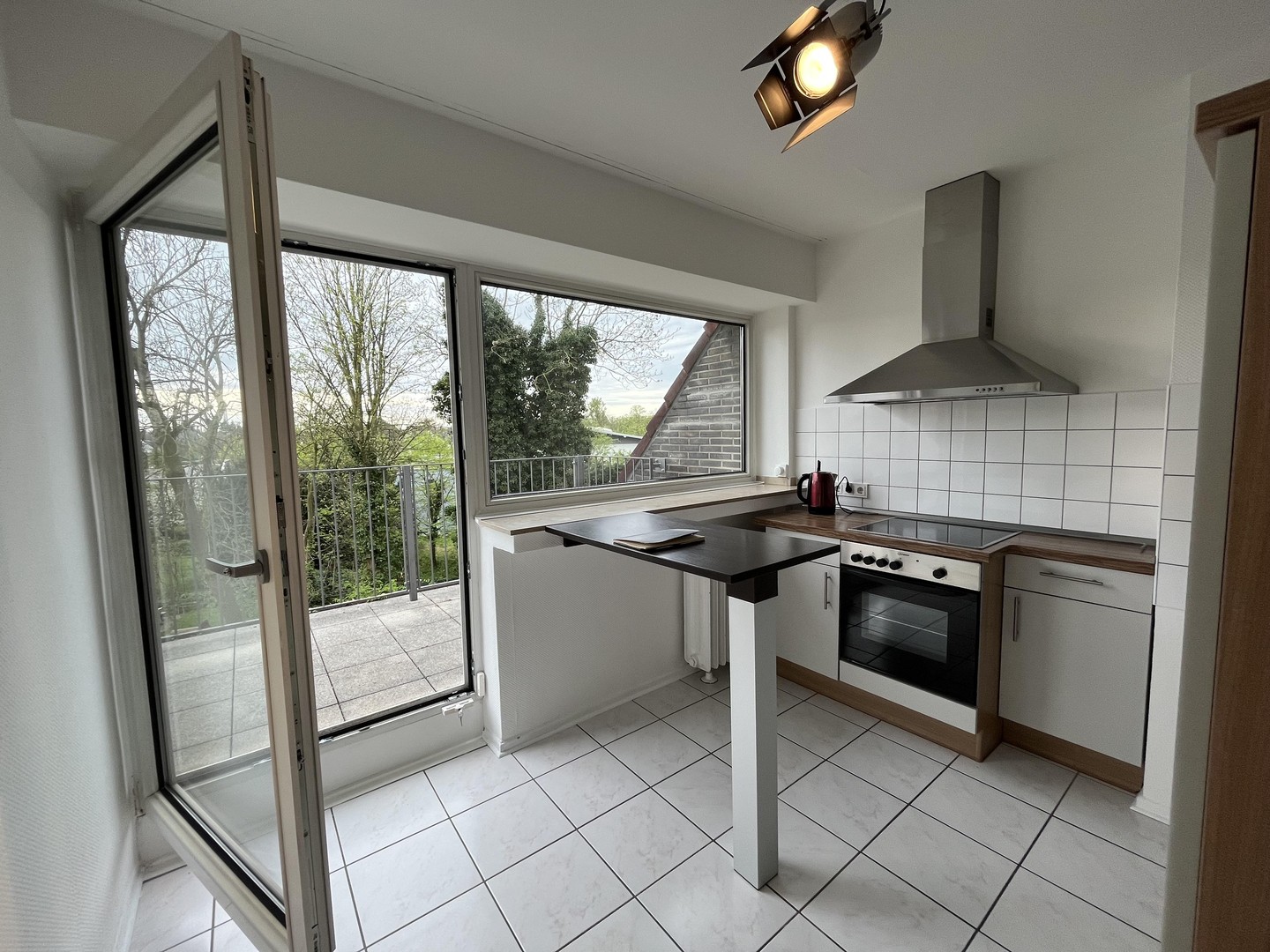 Property thumbnail 11