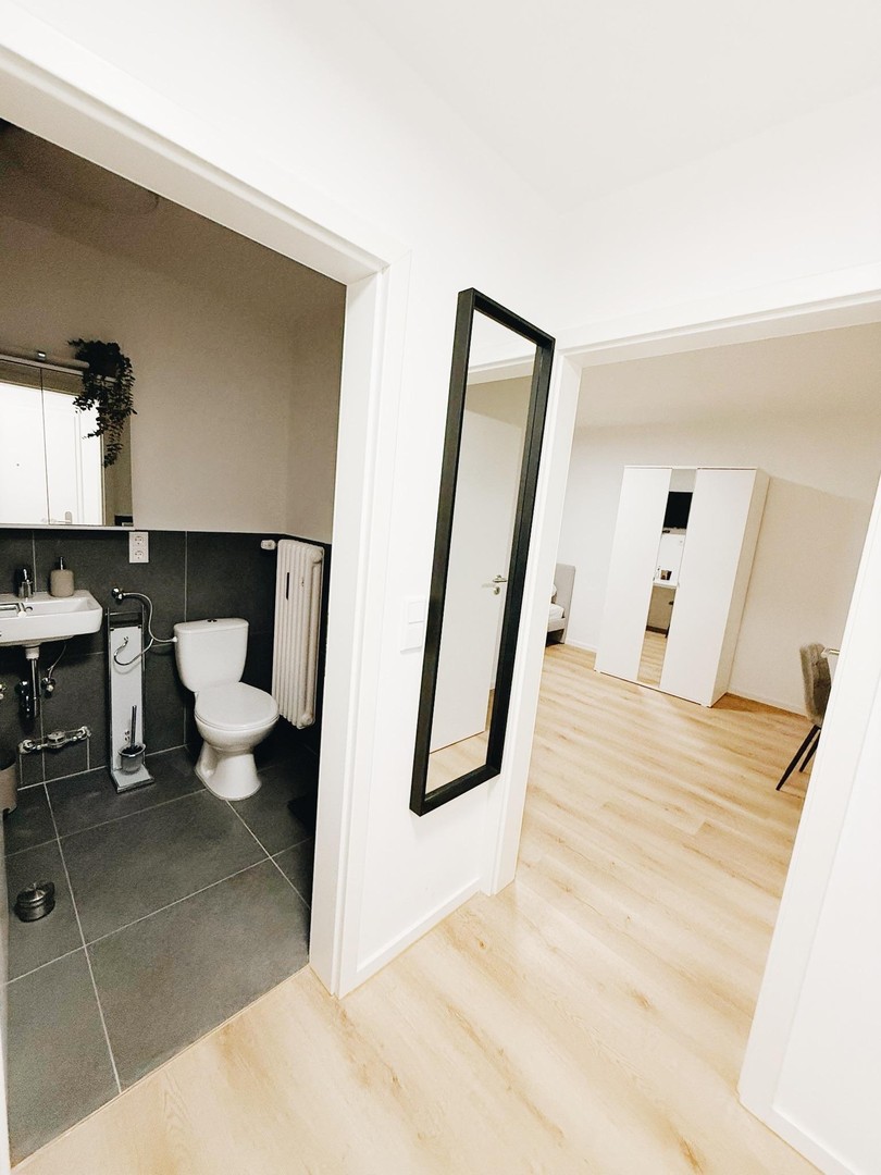 Property thumbnail 9