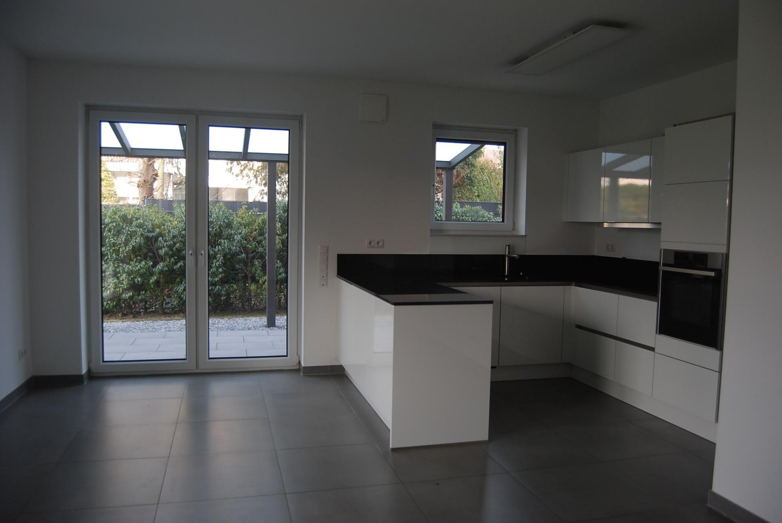 Property thumbnail 9