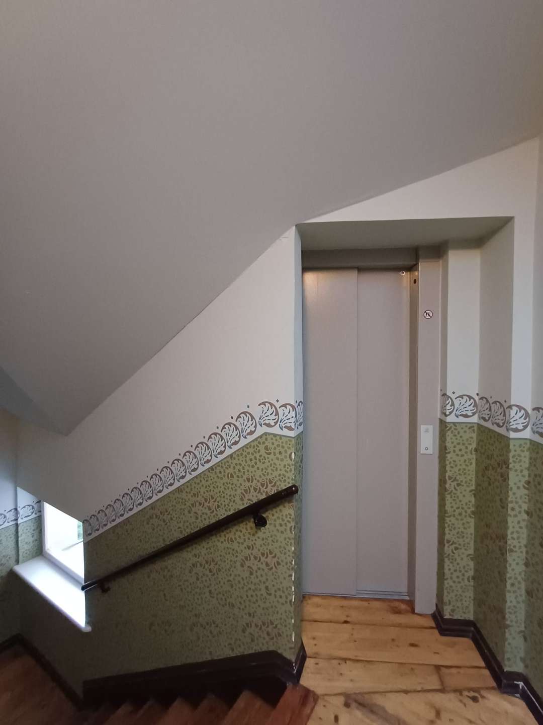 Property thumbnail 6