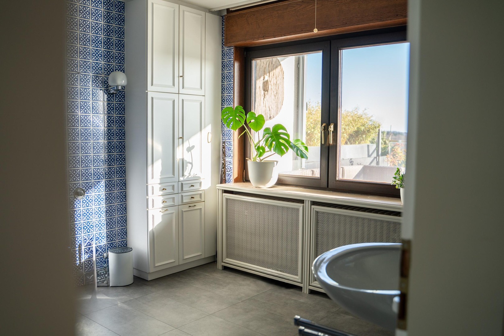 Exklusives Zweifamilienhaus Glashütten: Pool, Blick, barrierefrei – nur 30 Min. von FFM & Wiesbaden – Glashütten – Vorschaubild 25
