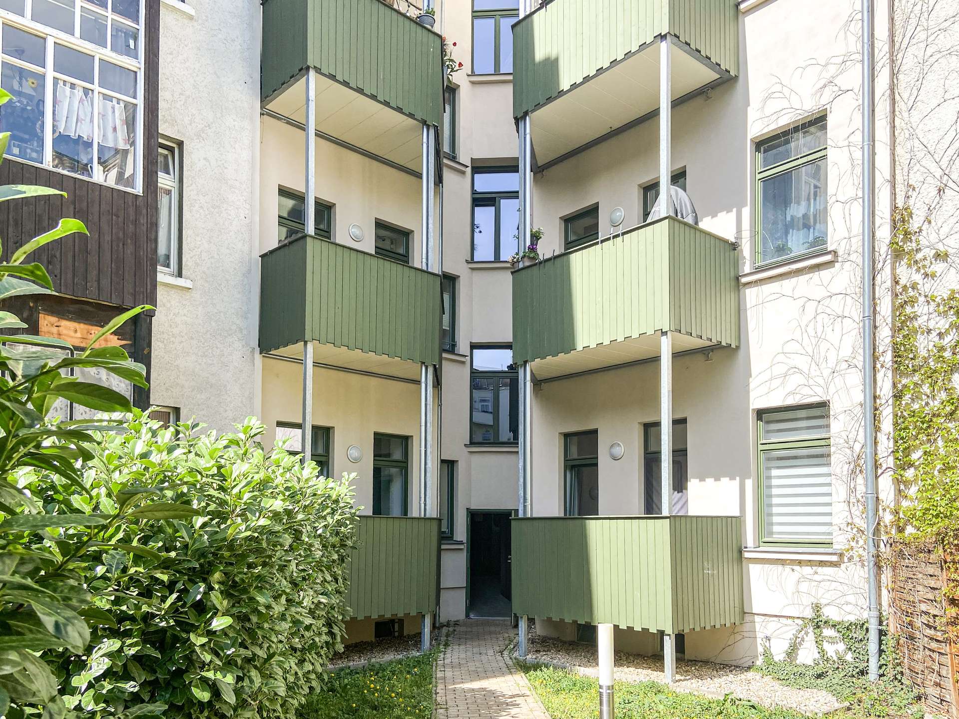 Property thumbnail 4