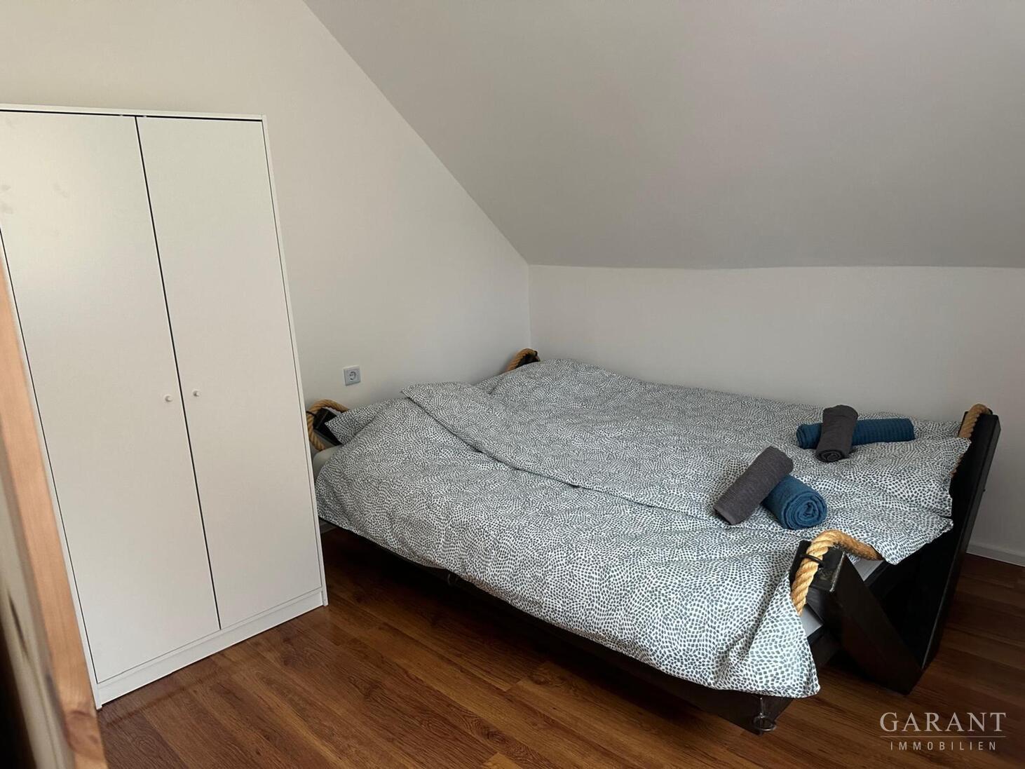 Maximale Rendite in Augsburg: Gepflegtes 6 Parteien Haus in guter zentraler Lage mit 6 Stellplätzen – Augsburg – Vorschaubild 3