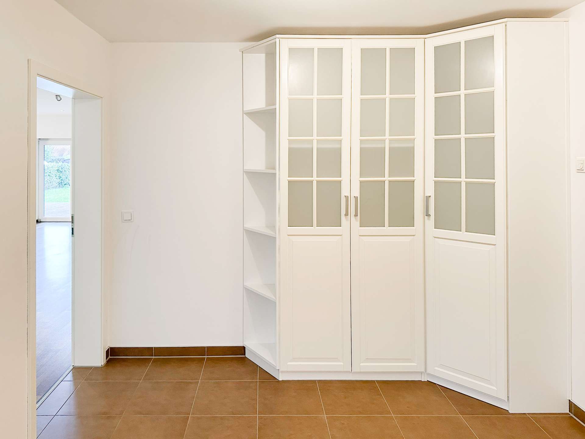 Property thumbnail 12