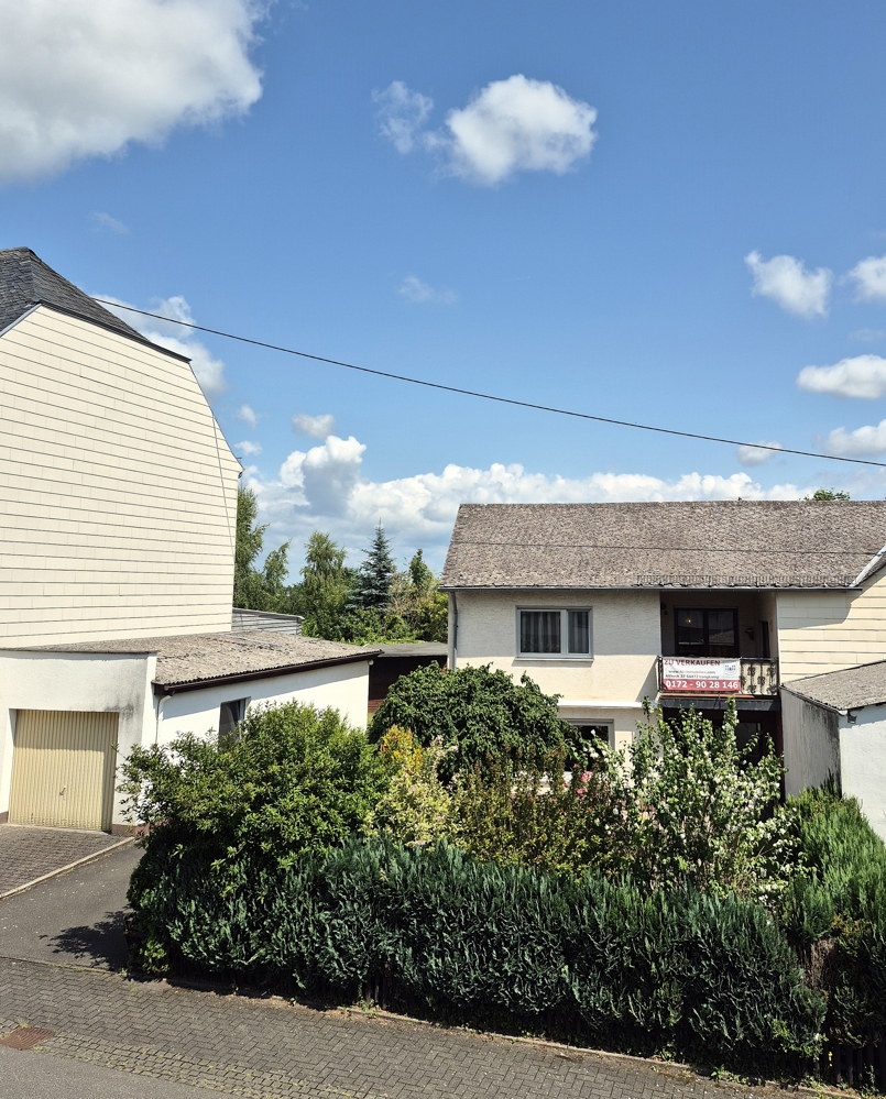 TOP-Preis-Leistungs-Verhältnis! Gepflegtes Wohnhaus mit Garten und Garage! – Longkamp – Vorschaubild 21
