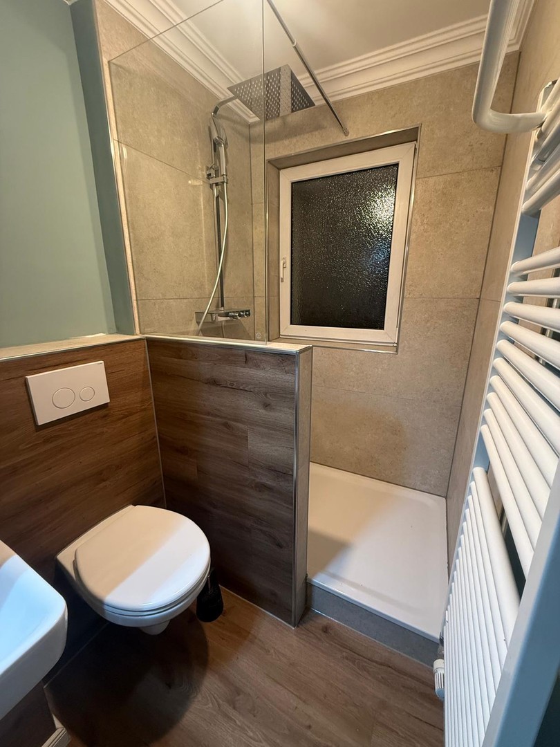 Property thumbnail 9