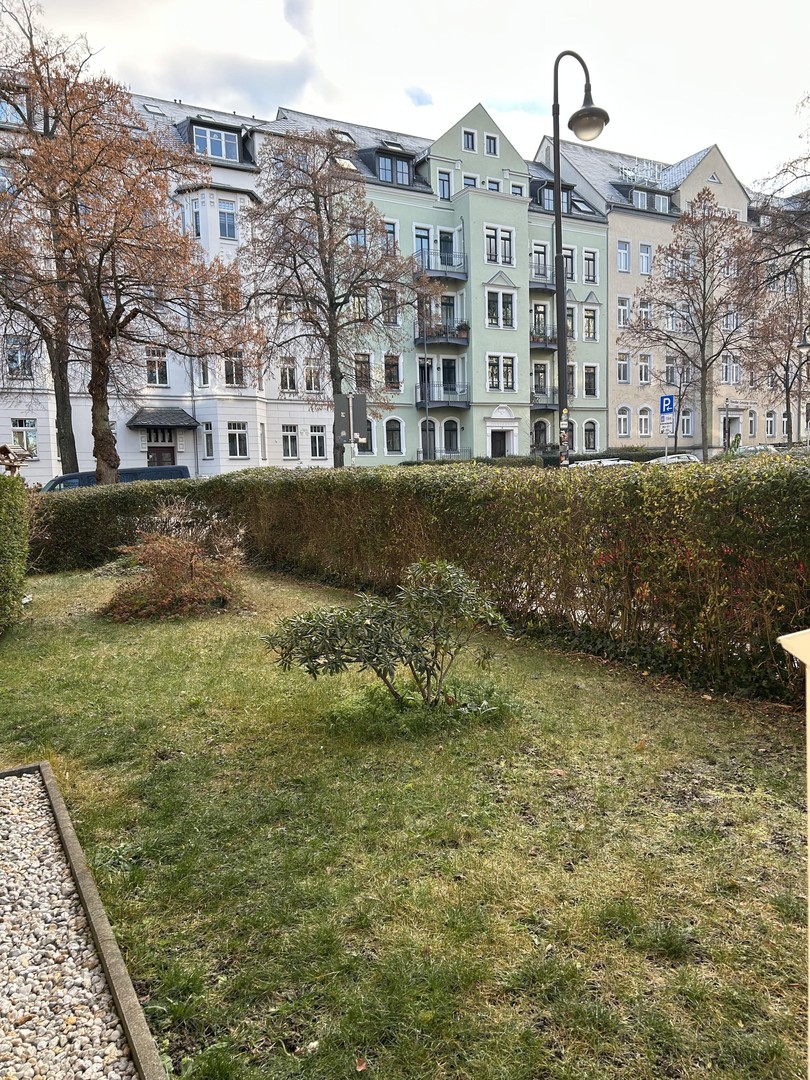 Property thumbnail 11