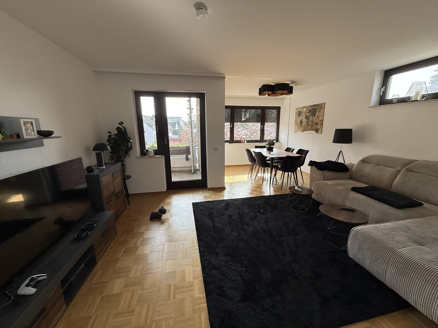 Property thumbnail 2