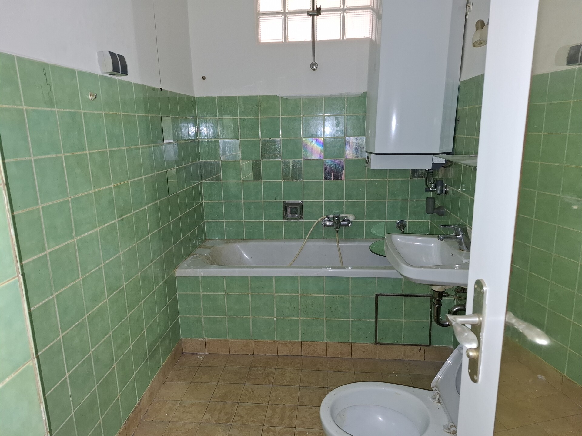 Property thumbnail 5