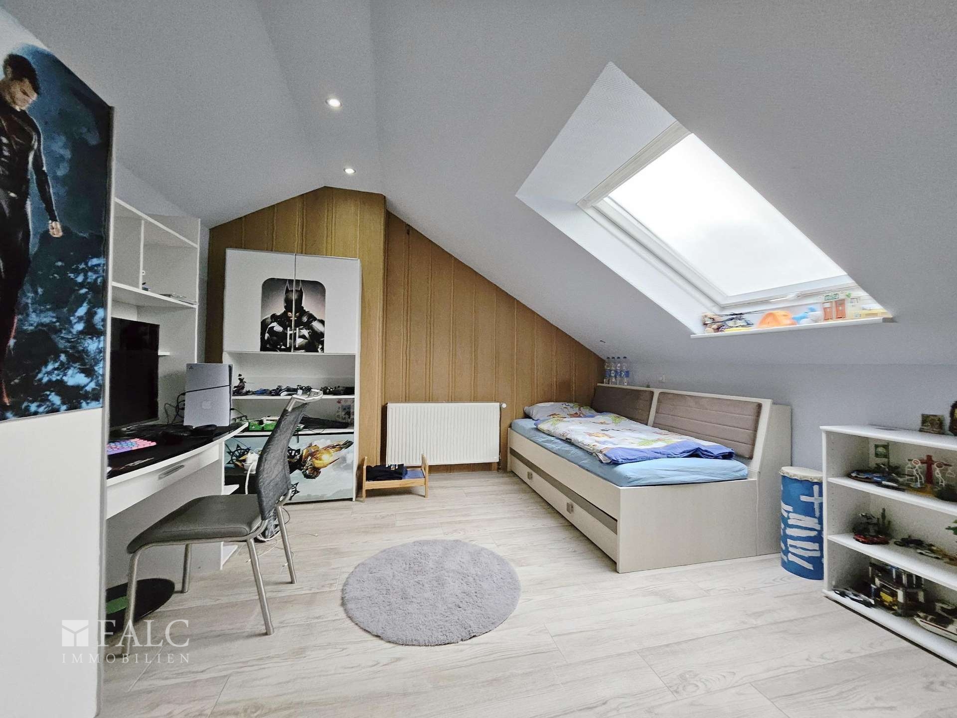 Traumhafte Villa mit Indoor-Pool und großzügigem Grundstück in zentraler Lage von Borken – Borken – Vorschaubild 14