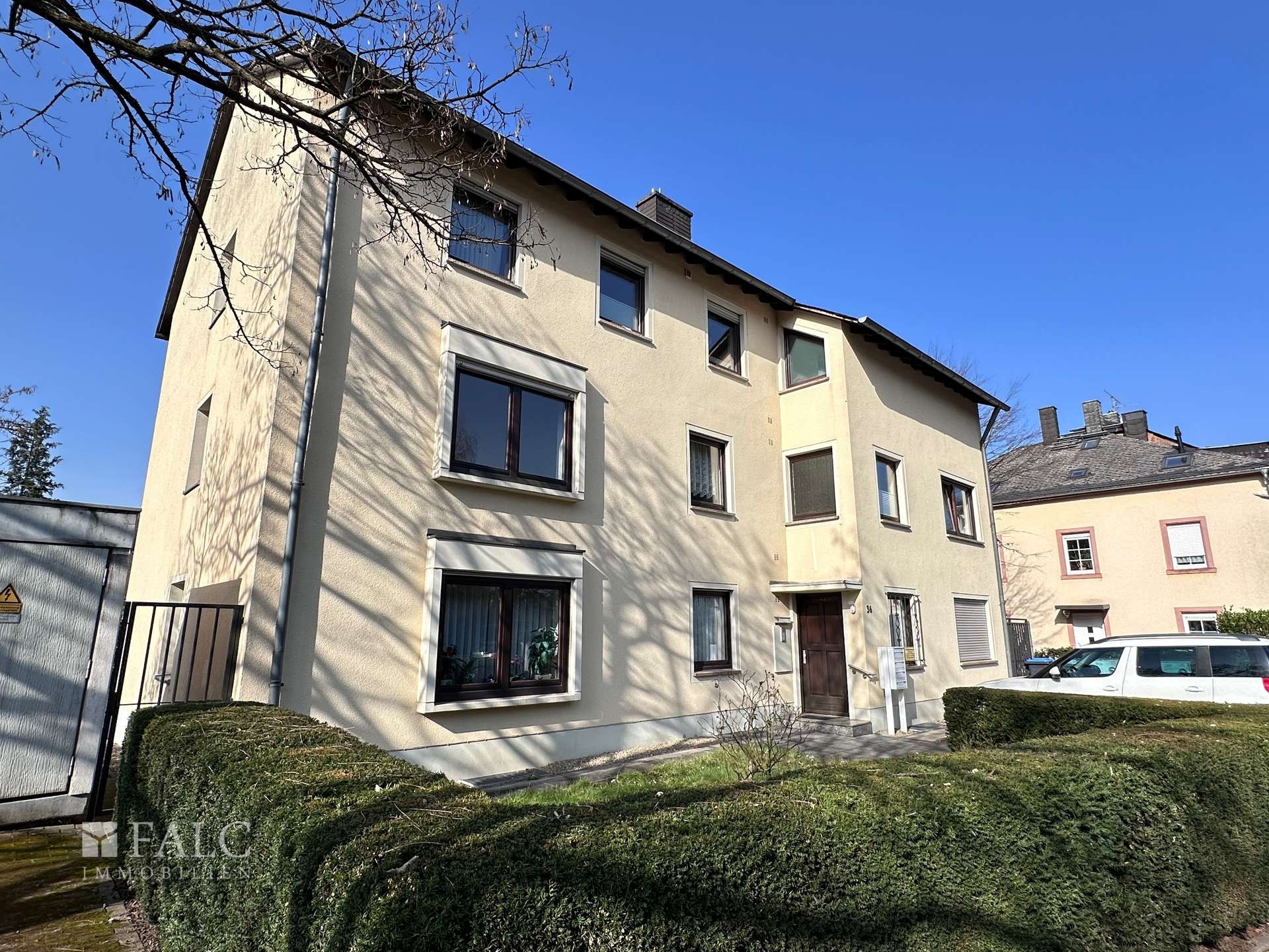 Großzügige 132 m² Wohnung mit großem Balkon und Stellplatz im gepflegten Dreifamilienhaus – Trier – Vorschaubild 14