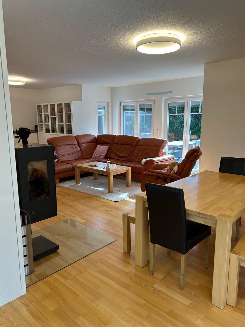 Property thumbnail 8