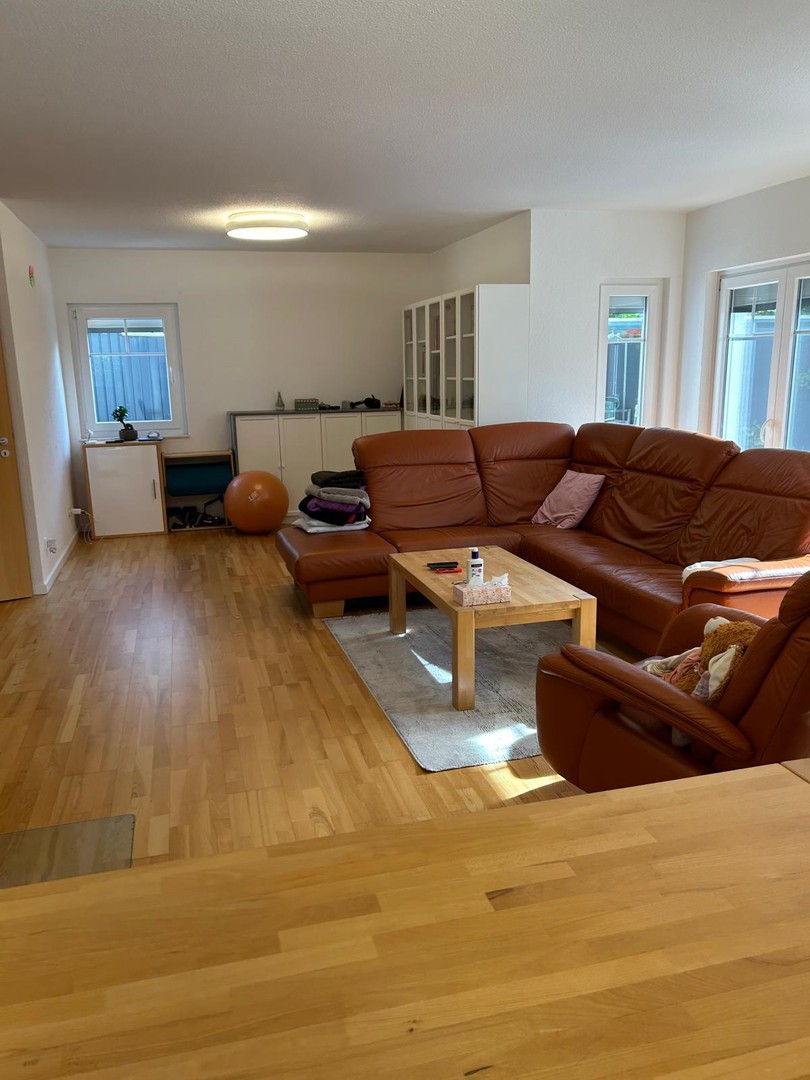 Property thumbnail 10