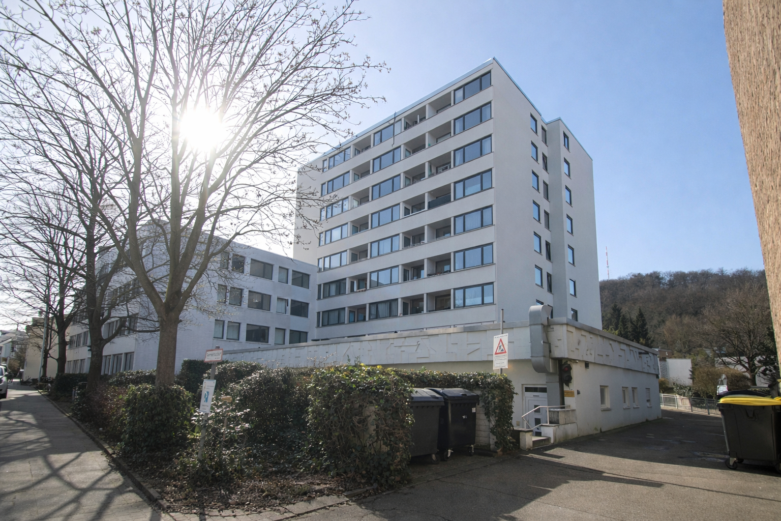 Property thumbnail 3