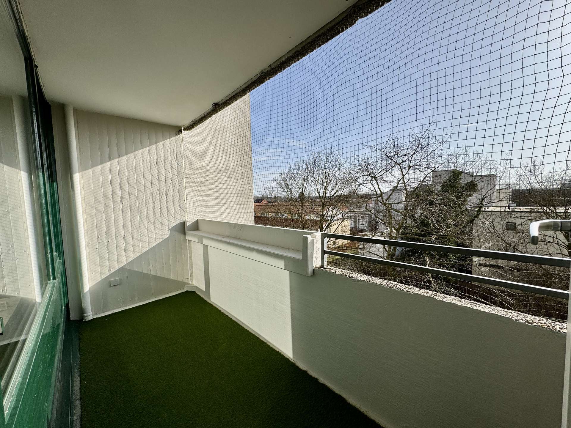 Schöne Aussichten für Ihr neues Zuhause: 1-Zimmer-Wohnung mit Balkon – Hannover – Bild 1 von 11