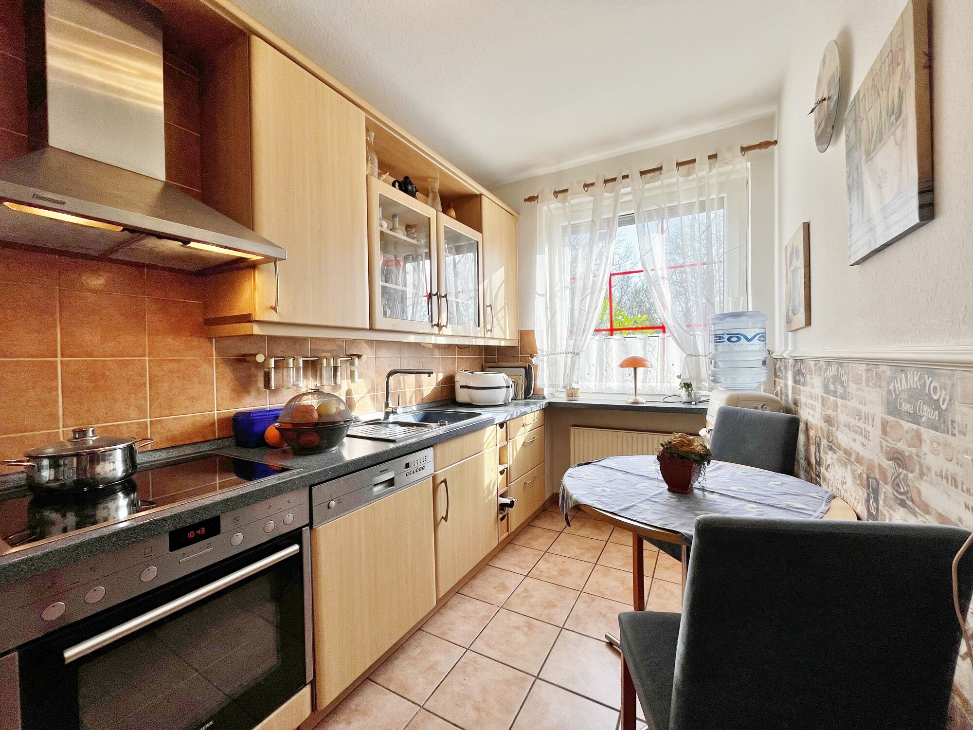 Property thumbnail 8