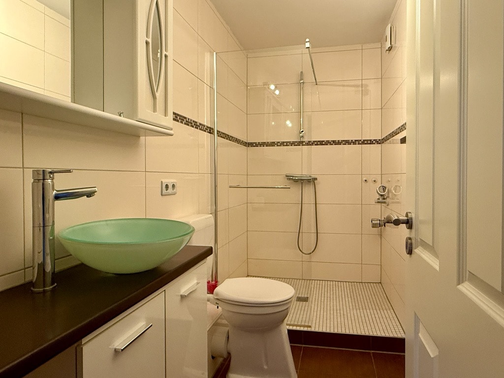 Property thumbnail 10