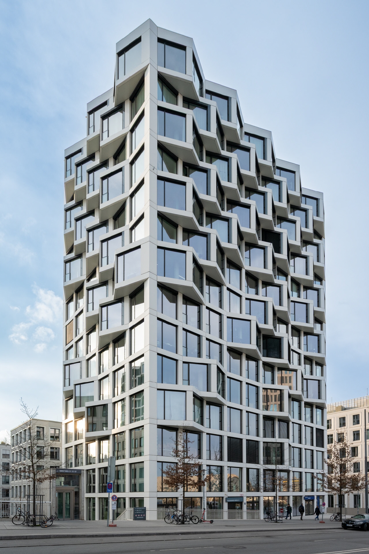 Property thumbnail 2