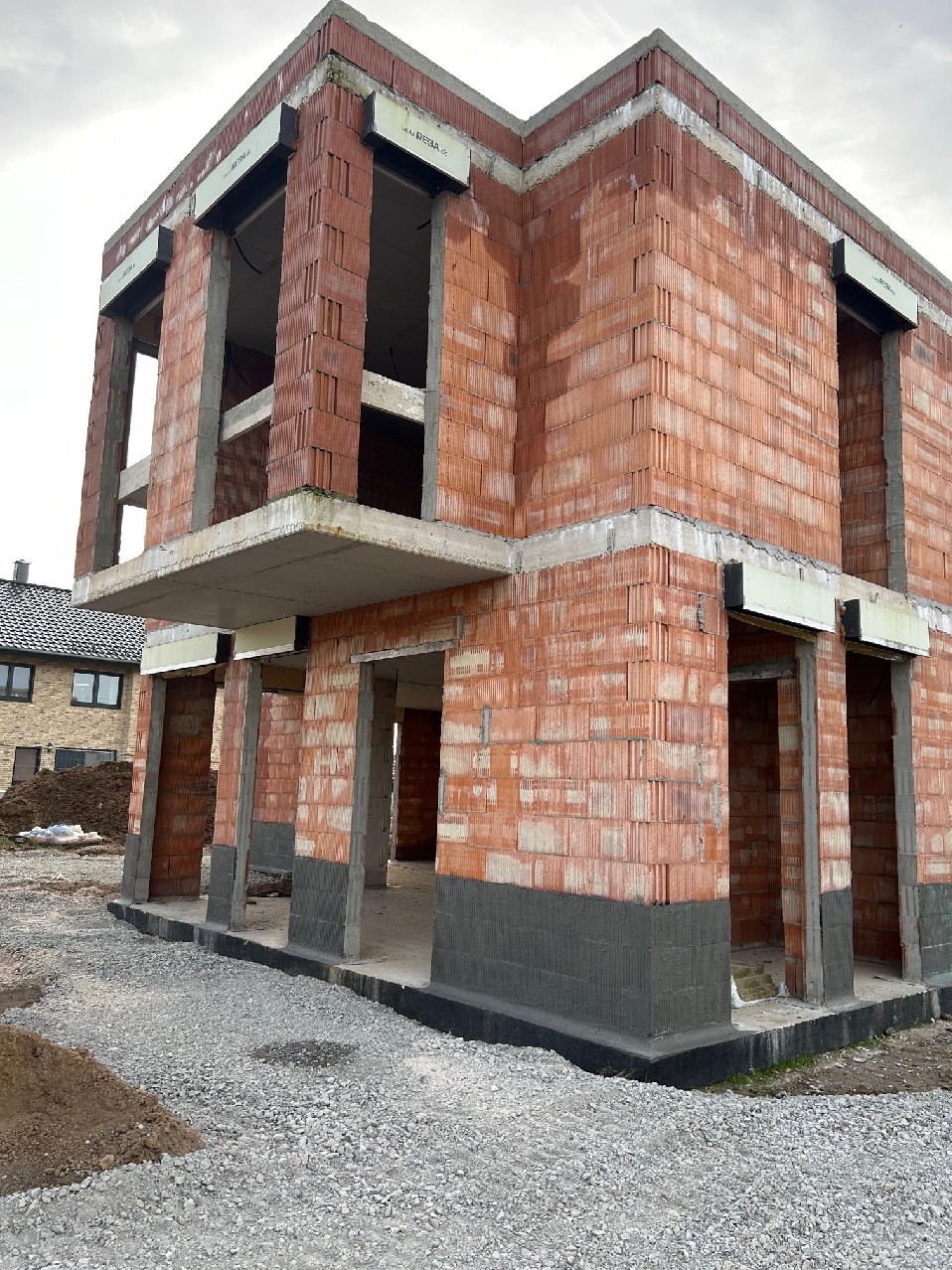 Moderne Doppelhaushälfte oder 2 ETSs in Steinheim im neuen Wohnviertel Am Oppersiek – Steinheim – Vorschaubild 7