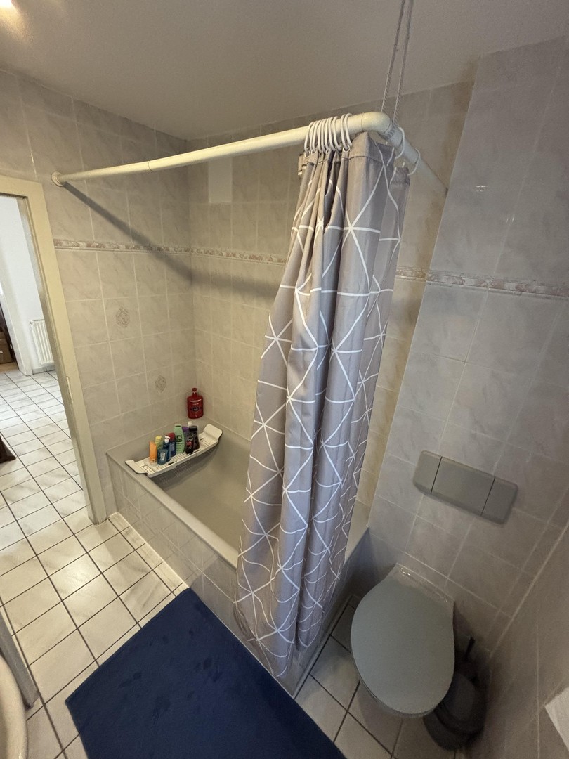 Property thumbnail 9