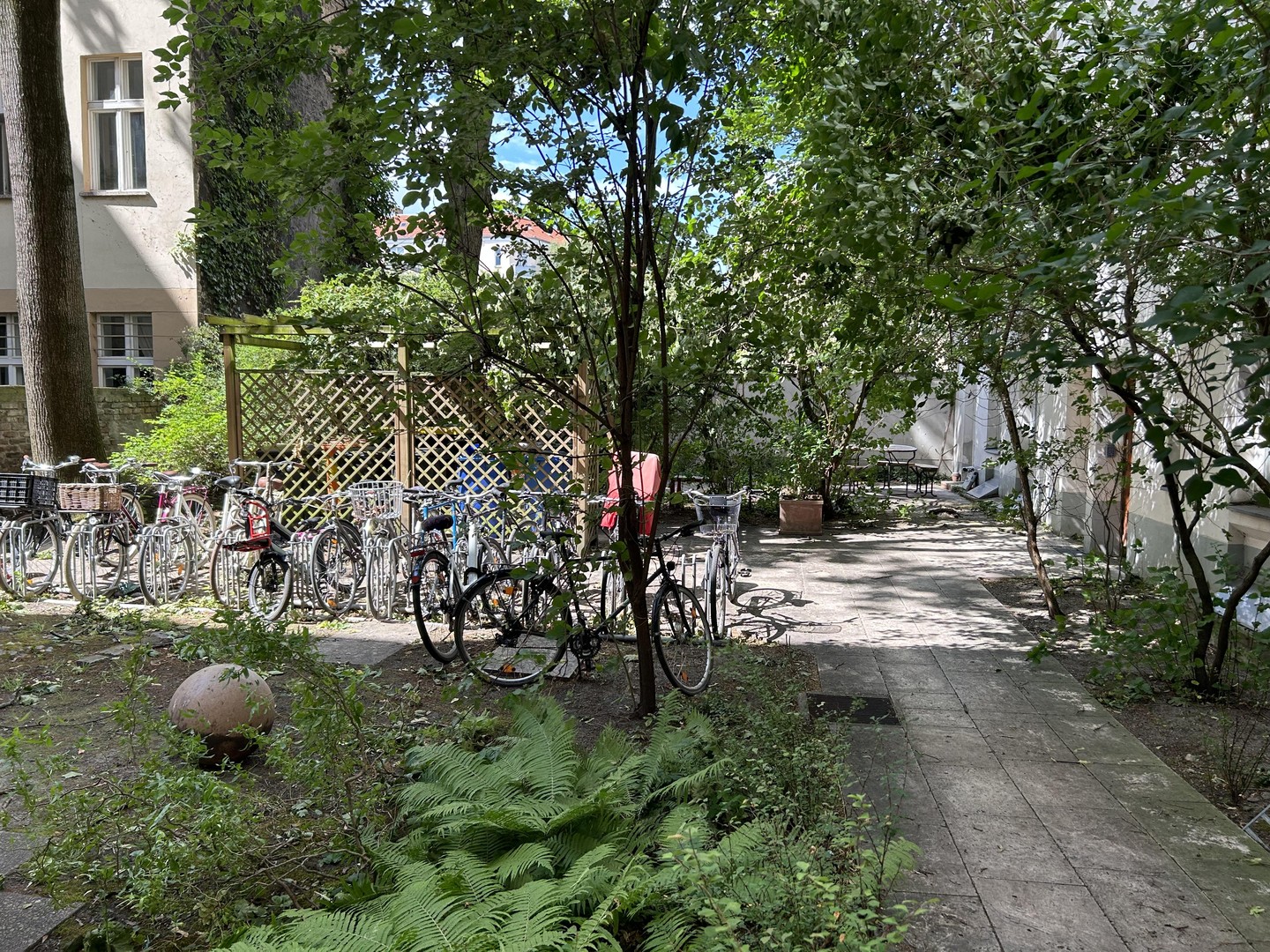 Property thumbnail 8